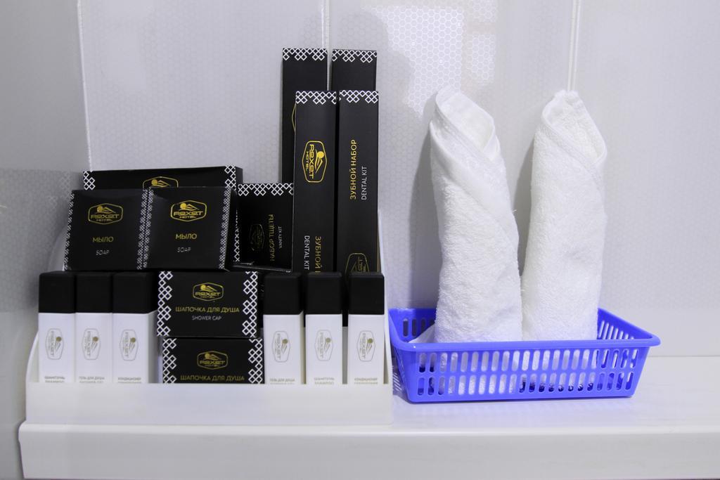 罗海特酒店 杜尚别 外观 照片
