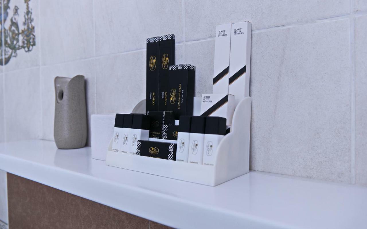 罗海特酒店 杜尚别 外观 照片